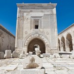 Caravanserai,Patio,And,Arcade,In,Sultanhani.,Silk,Road.,Turkey